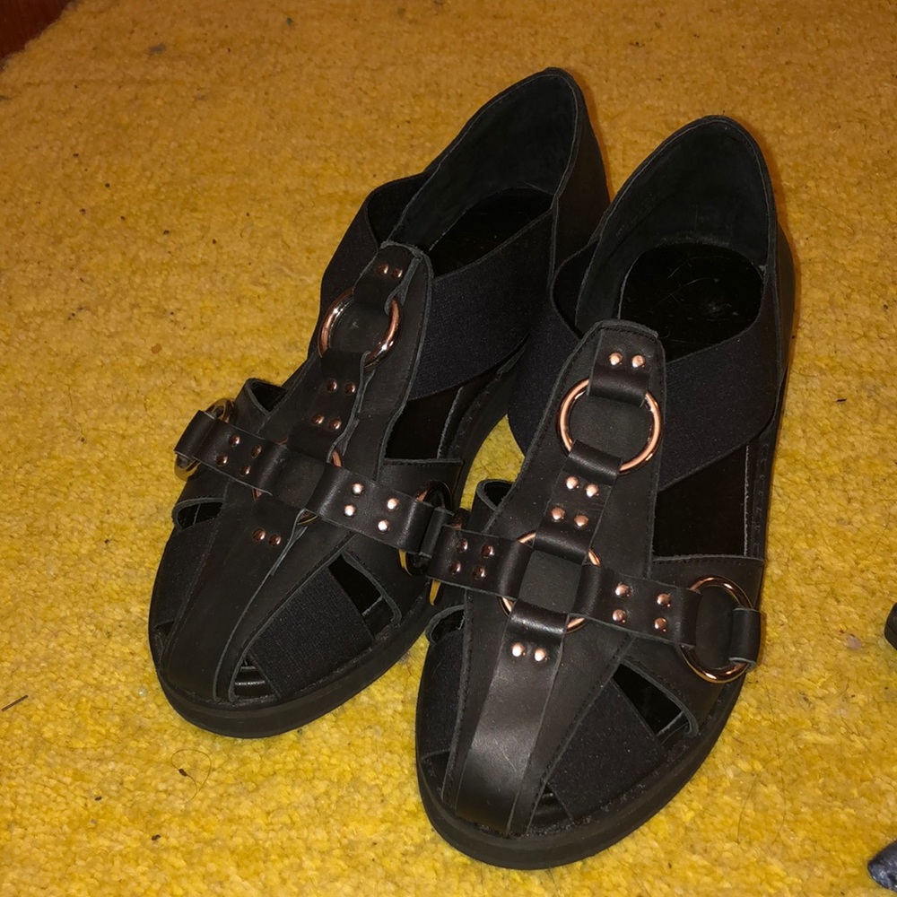 UNIF Black O-Ring Bondage Leather Slip-On Shoes Size 5